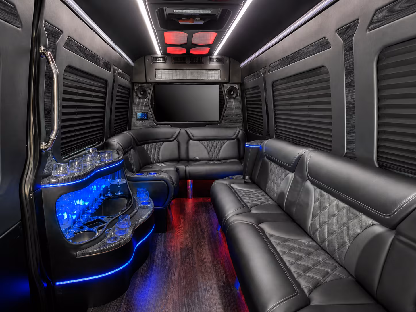hotel and airport transfers for broken arrow business travelers