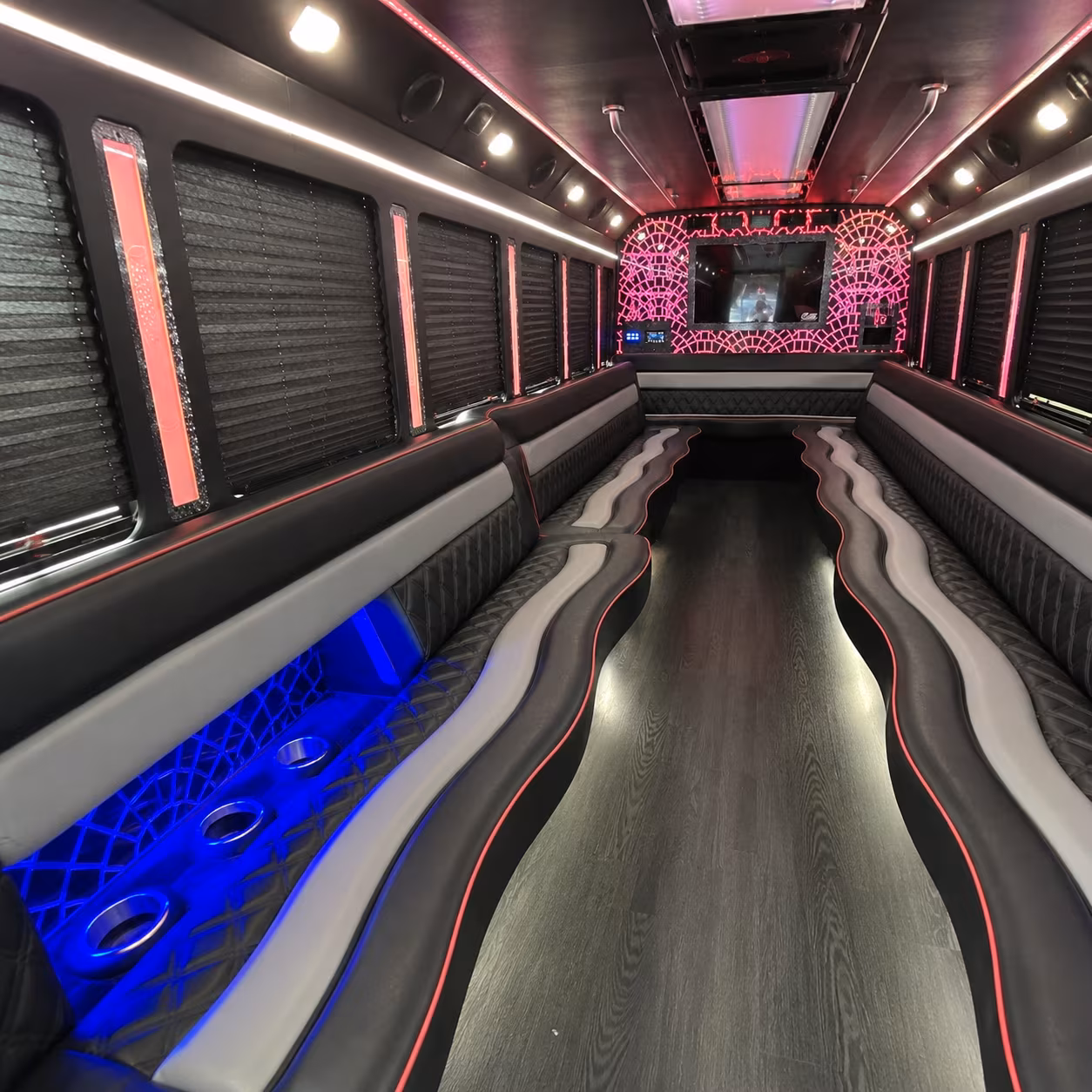 party bus wine tours through the tulsa metro and blue dome district