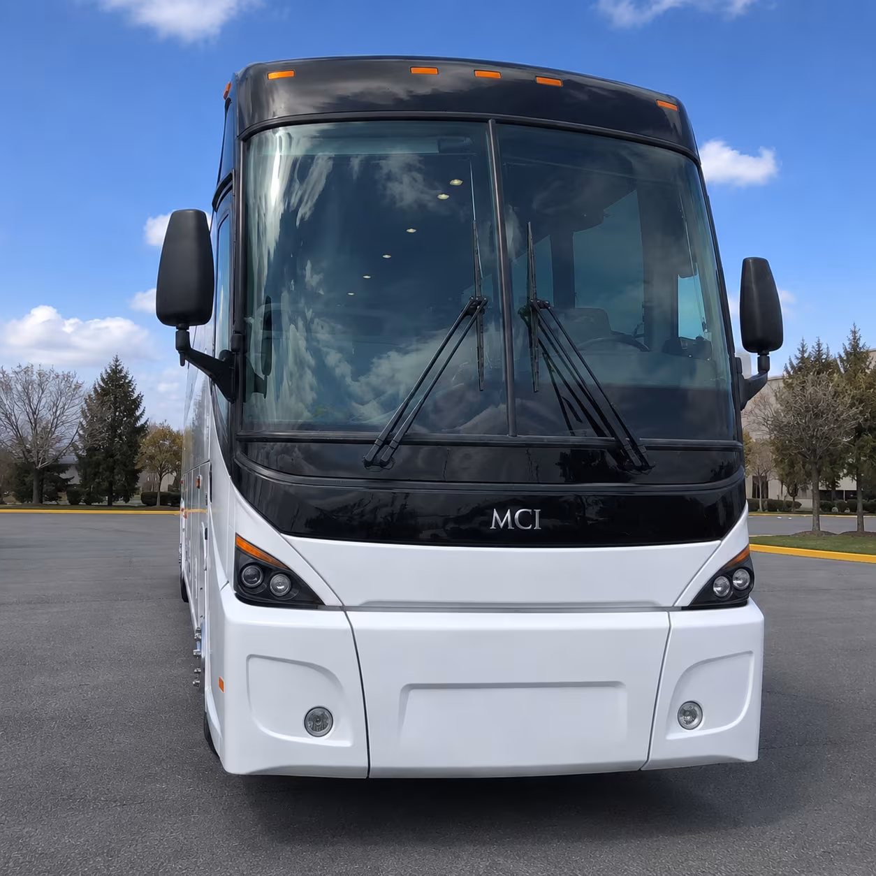 shuttle buses to and from tulsa international airport tul