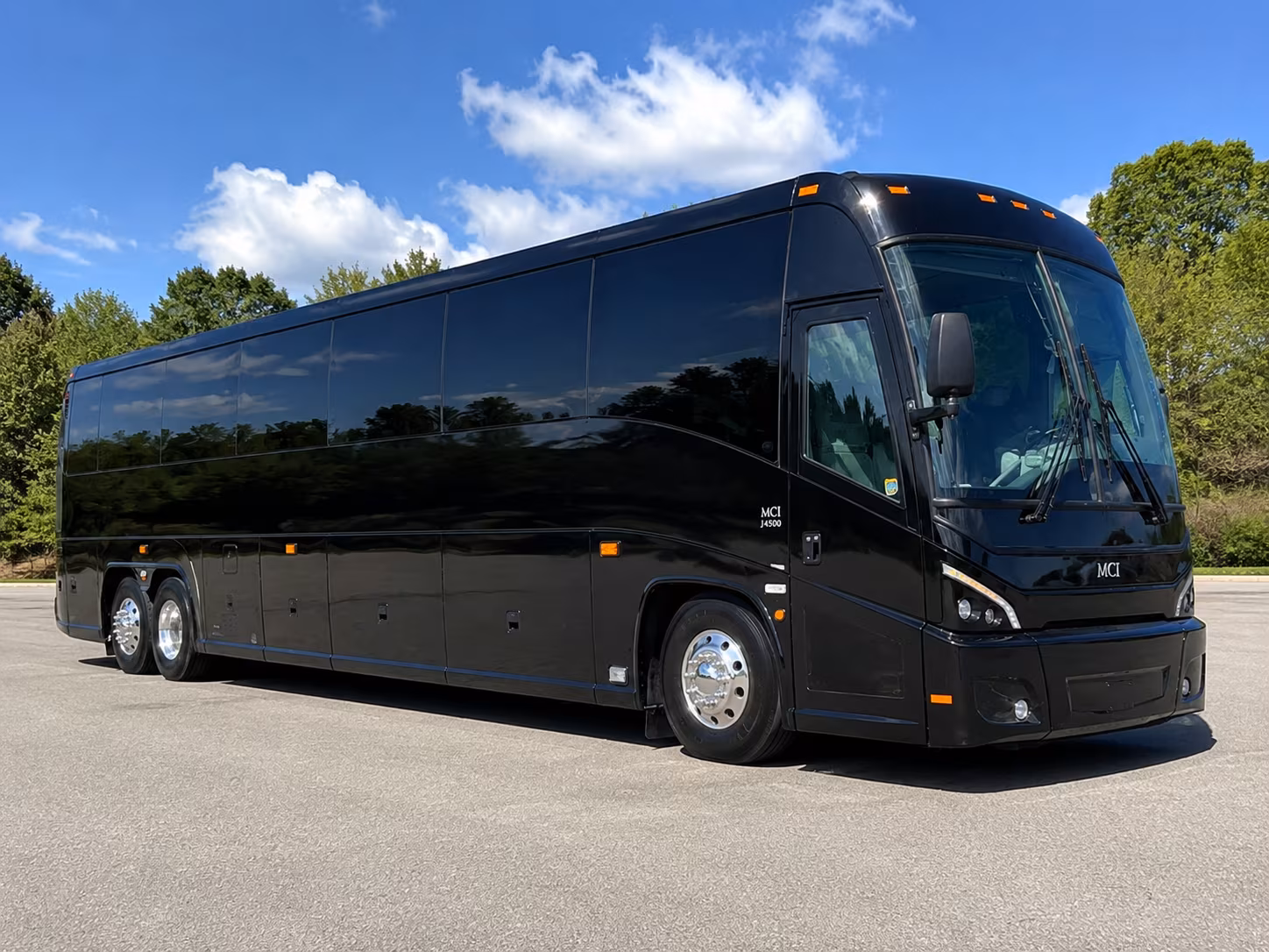 shuttle guests between broken arrow s rural venues and tulsa hotel blocks
